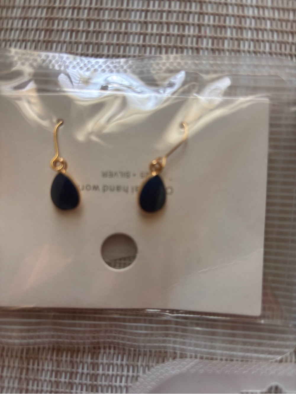 Earrings - Picture 3 of 4